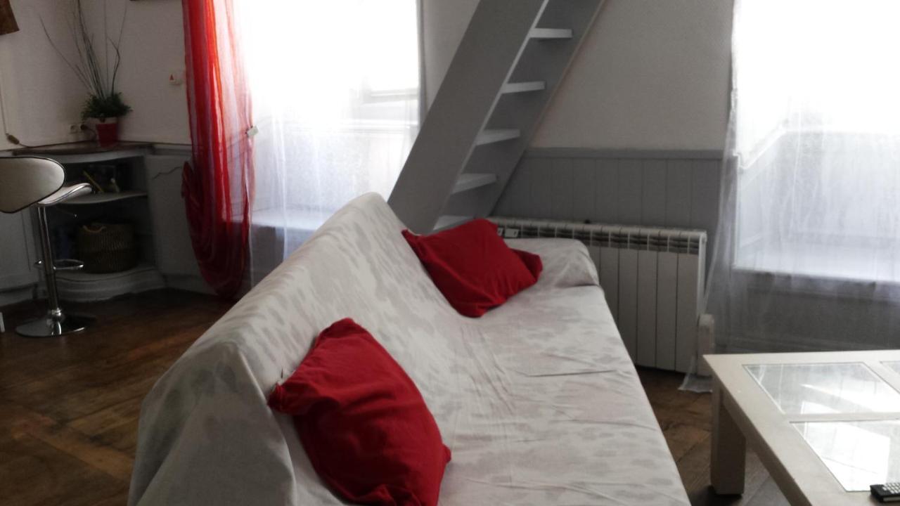 Apartamento Coquet Studio En Mezzanine Nuit Pour 2 Personnes Saint-Girons  Exterior foto